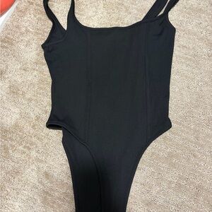 SHEIN Black Ribbed Scoop-Neck Bodysuit